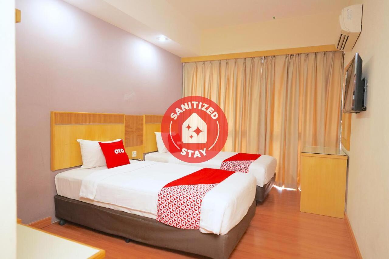 Oyo 89866 Houz Inn Bintulu Extérieur photo