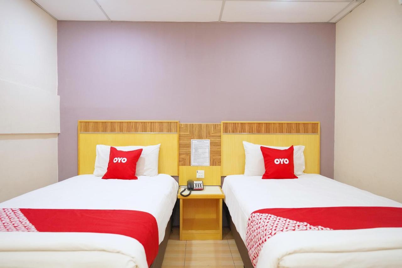 Oyo 89866 Houz Inn Bintulu Extérieur photo