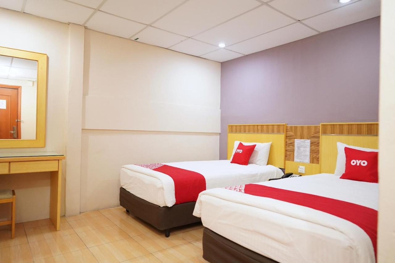 Oyo 89866 Houz Inn Bintulu Extérieur photo
